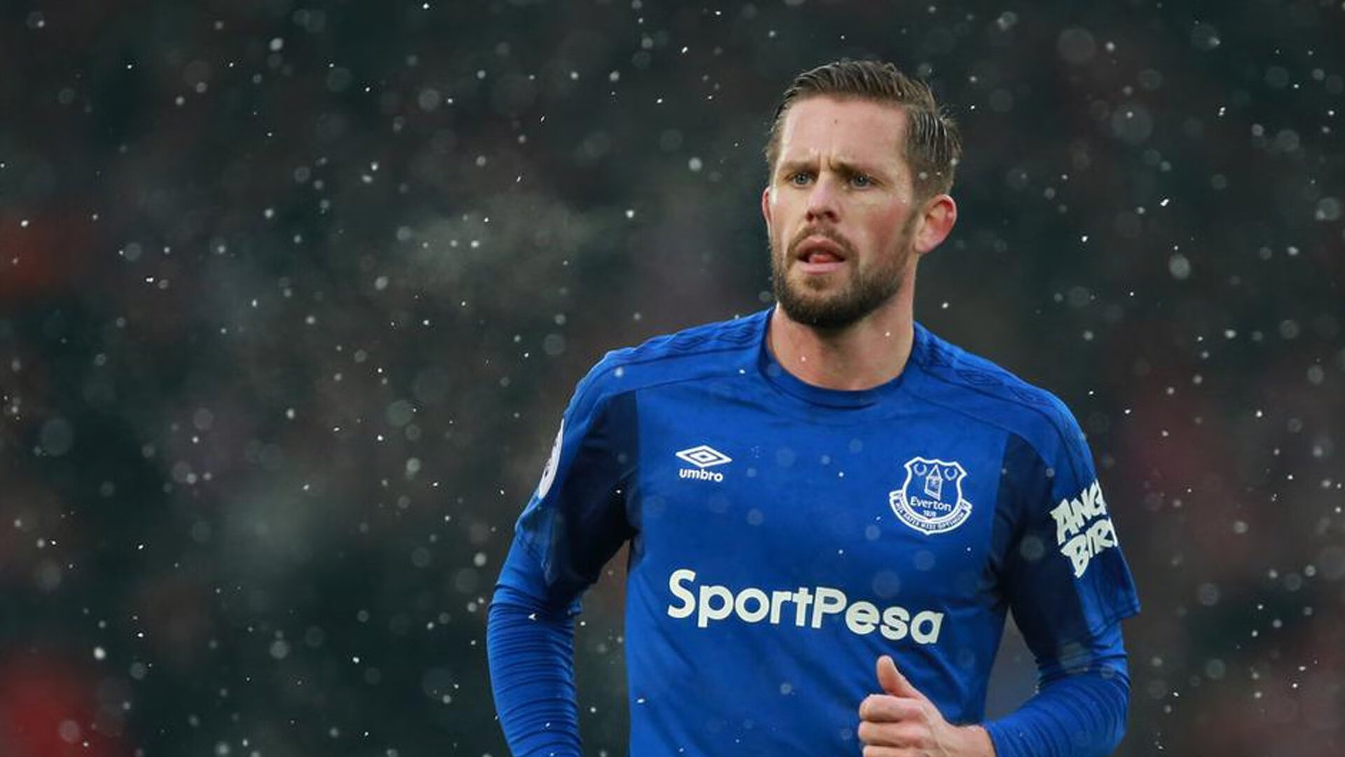 开云官网-黑色火山喷发！马里奥利维耶时刻击碎绿洲王朝，非洲杯上演权力更迭序章